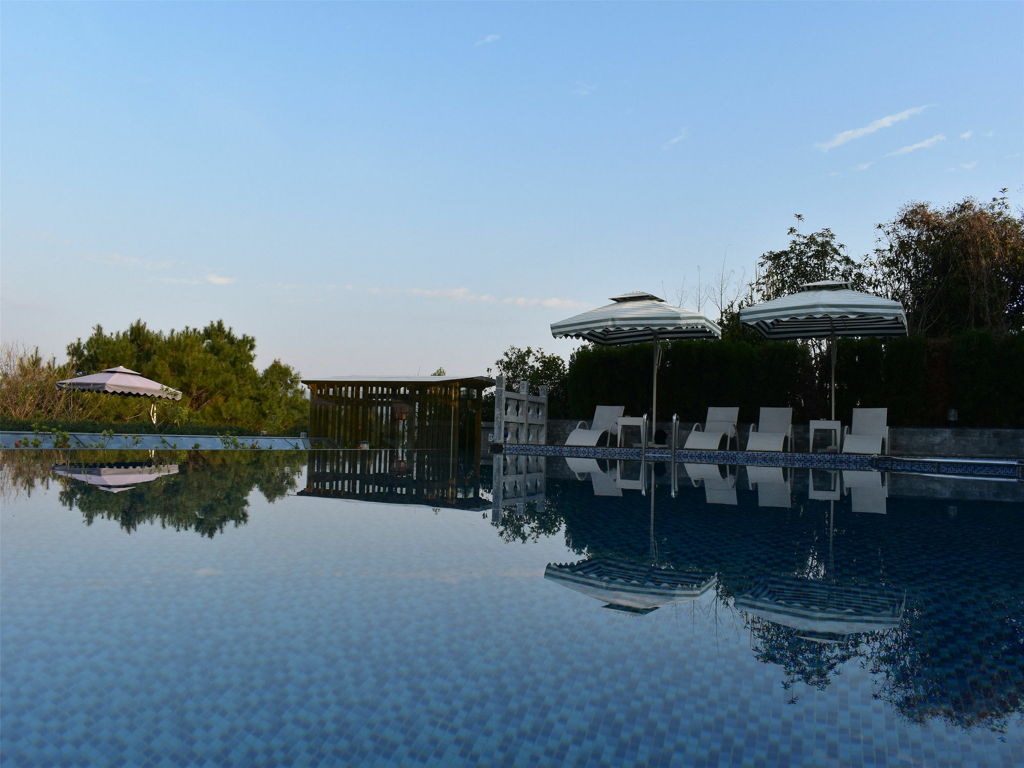 Yangshuo Mountain Top Retreat Exterior photo