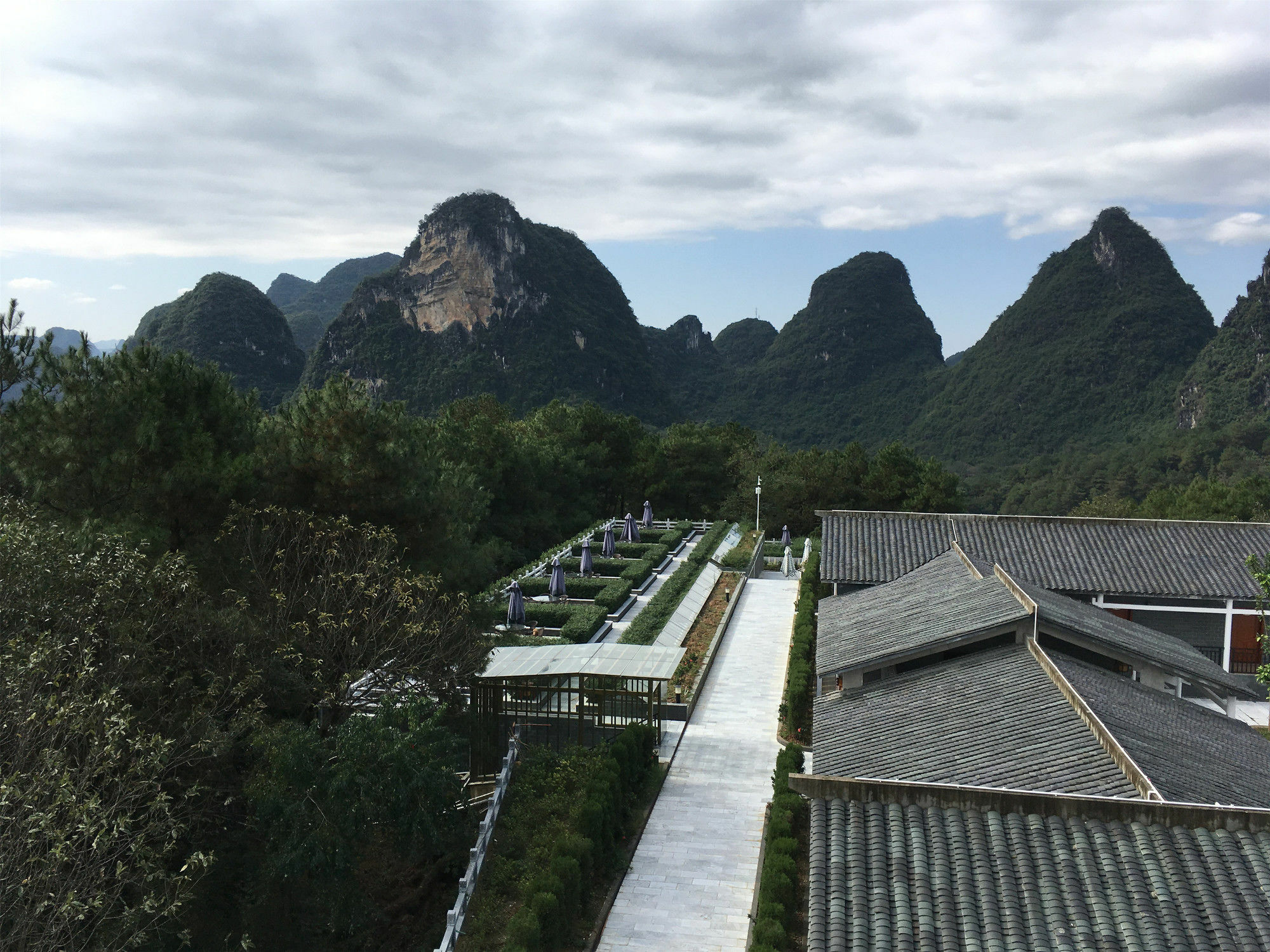 Yangshuo Mountain Top Retreat Exterior photo